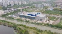 宝山新增一处开放式公共活动空间，杨行体育中心预计5月下旬建成