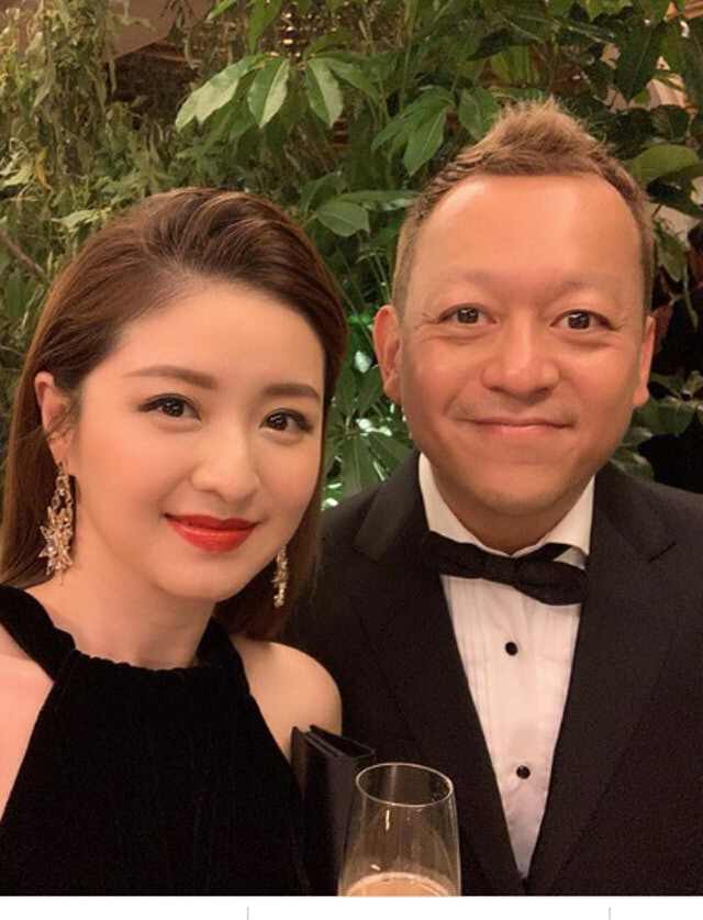 前TVB港姐嫁富商住4000尺豪宅，为女儿庆生，状态曝光不输少女