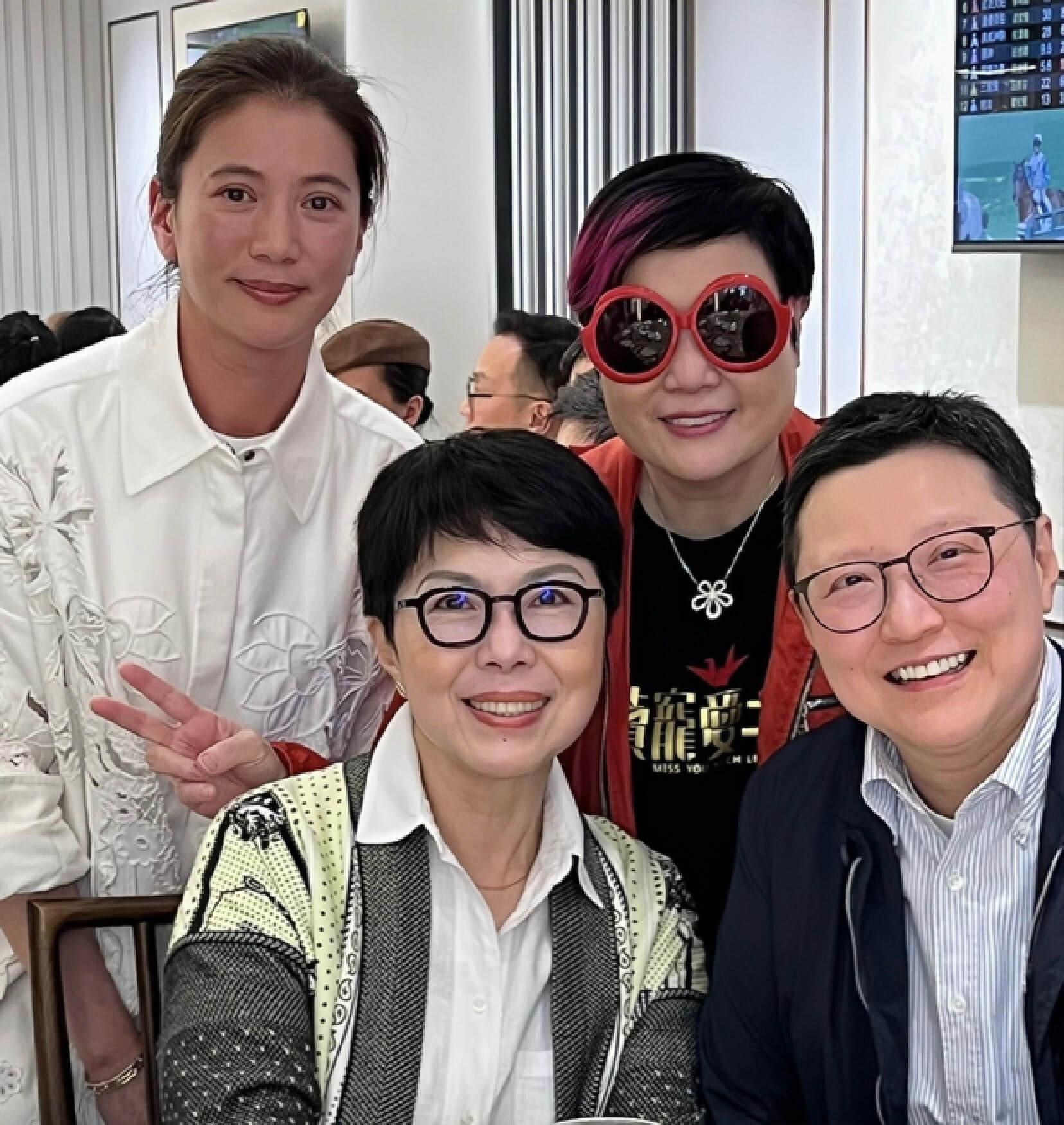 香港知名女星罕露面，做骨髓检验被曝患重病，与富贵女友恩爱十年