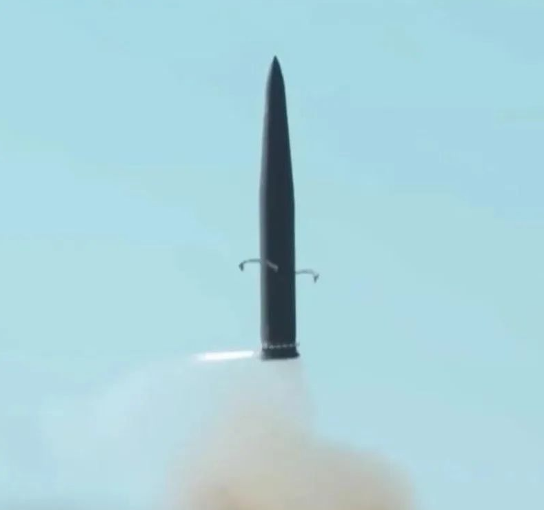 朝军固体洲际导弹能飞到美国，韩国不屑一顾，谁给的勇气