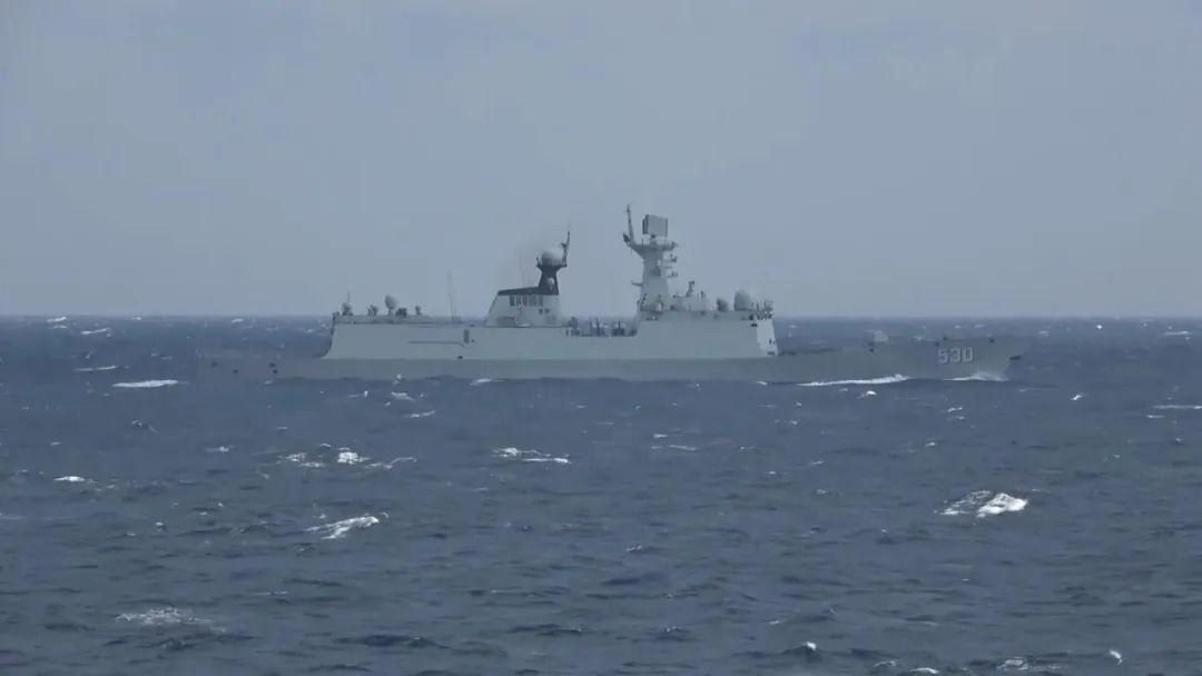 欧盟外长怂恿“巡航台海”，俄为中国说话：巡航英吉利海峡如何？