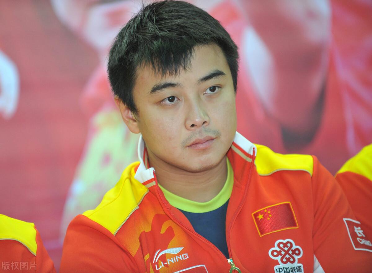 再见刘国梁，再见王皓，国乒3位世界冠军加盟日本联赛，恭喜张本