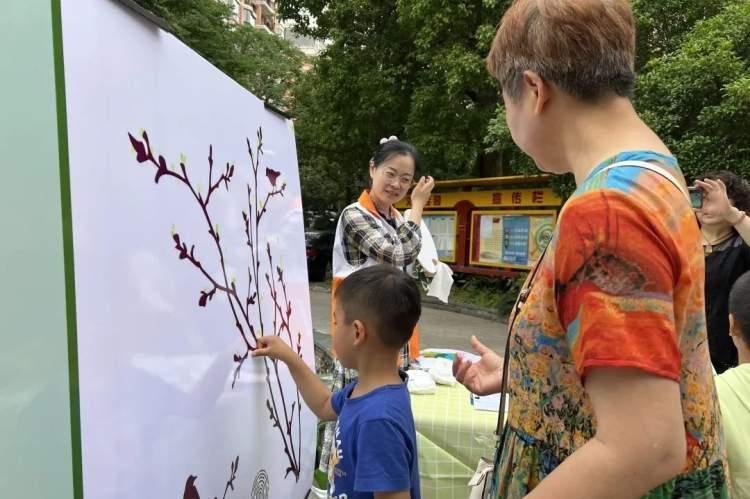 杨浦这个社区的“微市集”，让环保理念融入居民生活