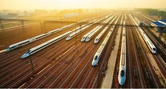 中国高铁力压群雄，总里程达42000公里！为何西方国家不发展高铁